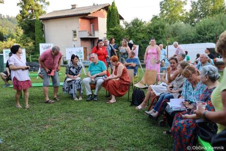 Ob Maistrovem letu izšla pesniška zbirka Maistrovih trideset (1)